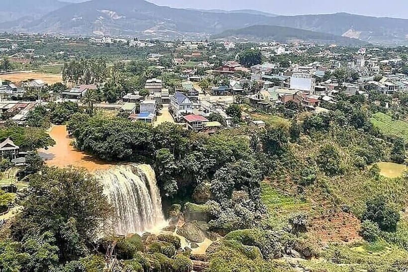 Da Lat Exploring Tour On Private Car - Nam Ban Silk Village and silk making: look, learn, and don’t get pressured