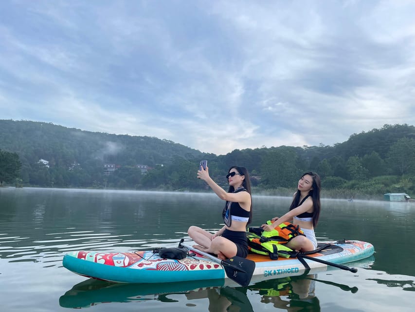 Da Lat: Tuyen Lam Lake Kayak or SUP Tour - First Step: Where You Meet at Chèo Sup Hồ Tuyền Lâm