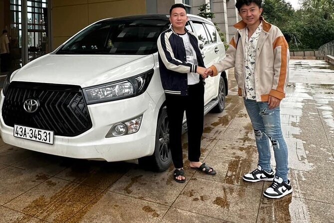 Da Nang Airport to Da Nang hotel by private car or vice versa - Meeting your driver: the part that can make or break the day