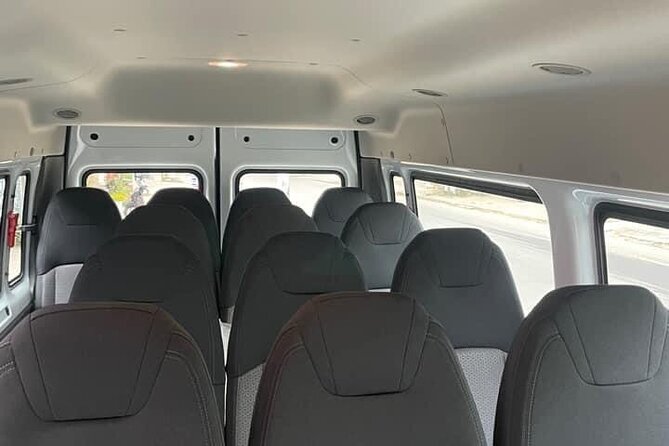 Da Nang Airport to Da Nang hotel by private car or vice versa - Should you book this Da Nang airport transfer?