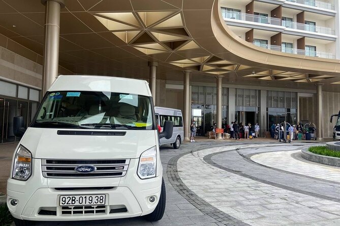 Da Nang airport to Hue By Private Car Transfer Via Hai Van Pass - Lap An Lagoon: The leg-stretch stop with an oyster-farm twist