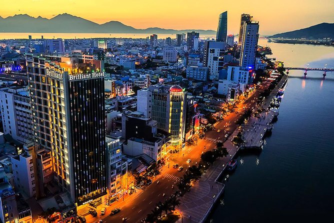 Da Nang By Night: Seafood dinner, night market and cruise trip - Expect the Dragon Bridge show, but be flexible