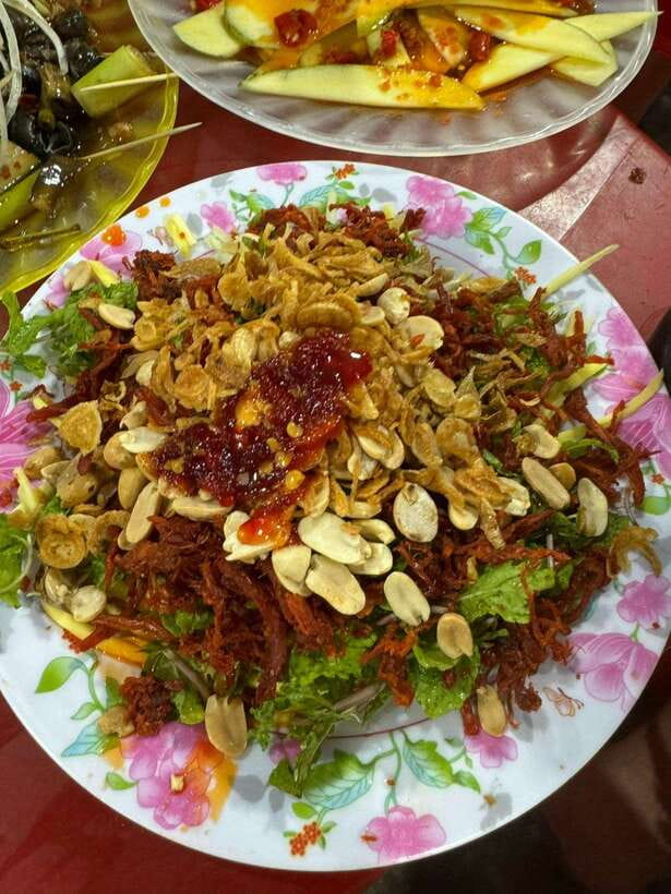 Da Nang City Street Food Private Tour With Local Students - The real charm is the ride with local students