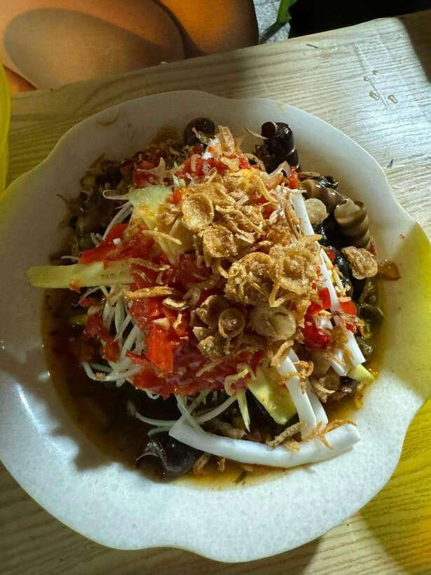 Da Nang City Street Food Private Tour With Local Students - Eating like a local: tell them allergies, and go with curiosity