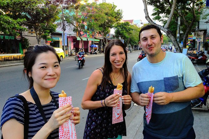Da Nang Evening Food Tour - What you’ll eat in Da Nang: rice cakes, BBQ, seafood, and dessert