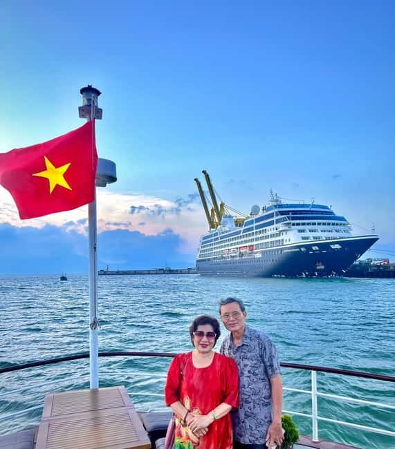 Da Nang: Experience a Magical Sunset Dinner Cruise in DN Bay - Value check: is $16 per person a smart buy?