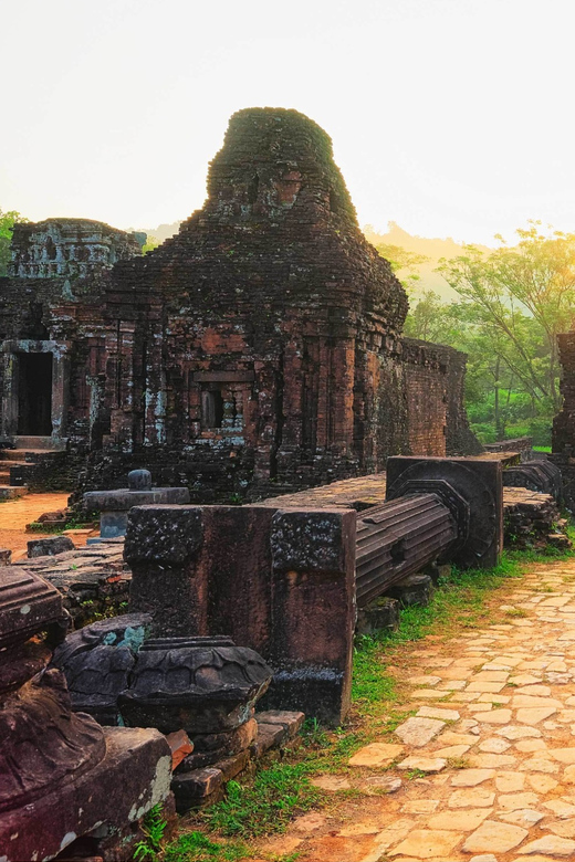 Da Nang: Full-Day My Son Sanctuary Tour - From Da Nang to My Son: the 50 km ride that sets the tone