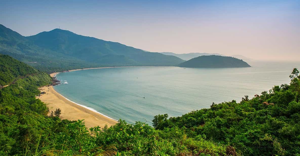 Da Nang: Hai Van Pass And Lang Co Beach Scenic Discovery - Lang Co Beach: Lunch, White Sand, and Calm Water for a Real Break