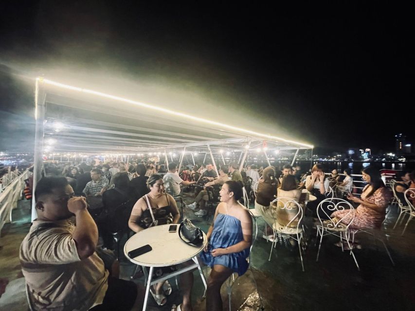 Da Nang: Han River Night Boat Trip with Show on Weekends - Meeting opposite Novotel: how to get good seats fast