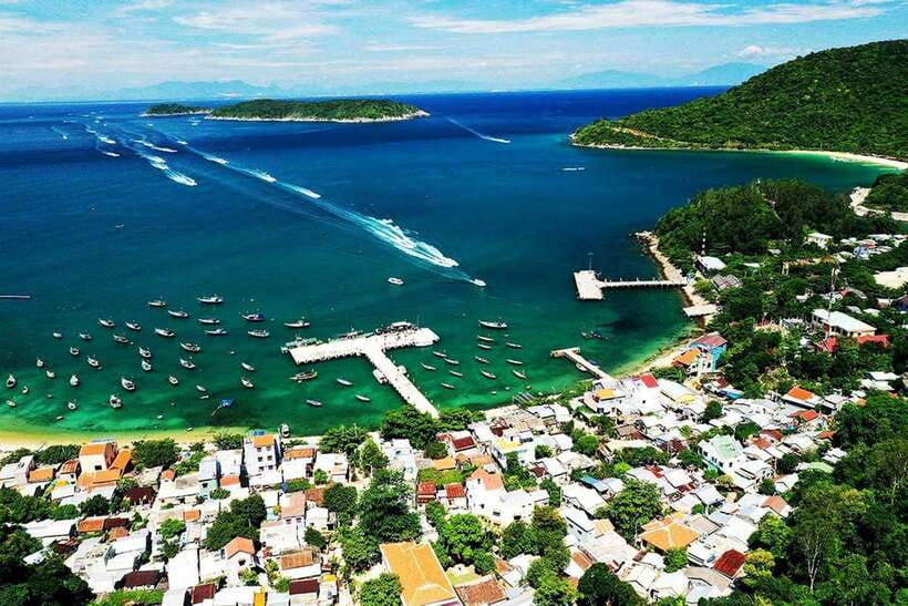 Da Nang/Hoi An: Cham Island Speedboat Tour with Snorkeling - Speedboat transfer: the 20-minute sprint that sets the tone