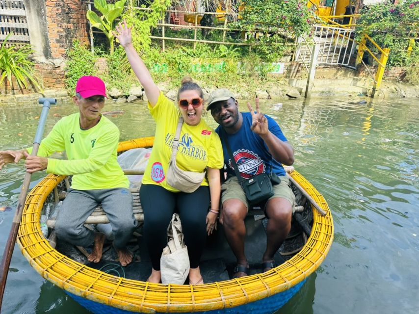 Da Nang/Hoi An:Experience Basket Boat ride in Coconut Forest - Net-fishing and singing: the lively side of the canals