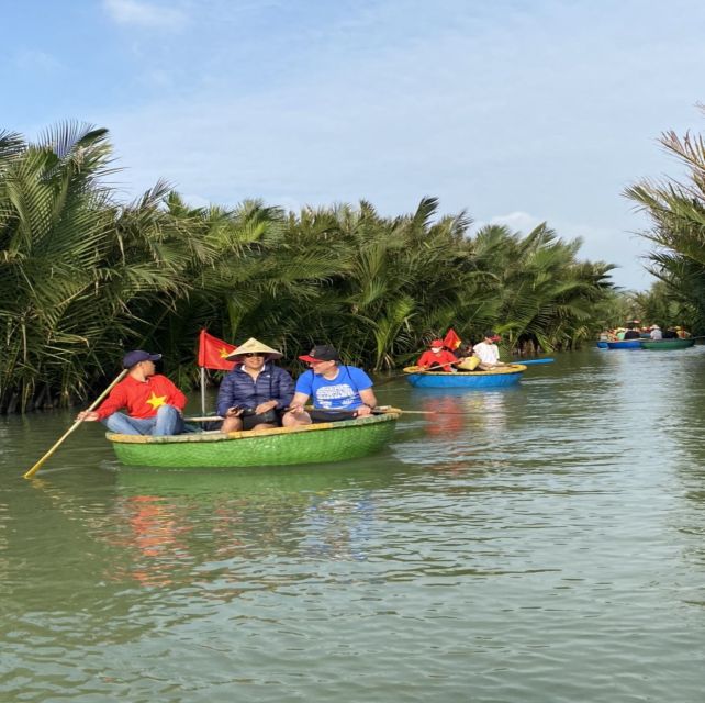 Da Nang/Hoi An:Experience Basket Boat ride in Coconut Forest - On the boat: conical hats, paddling, and the basketboat show