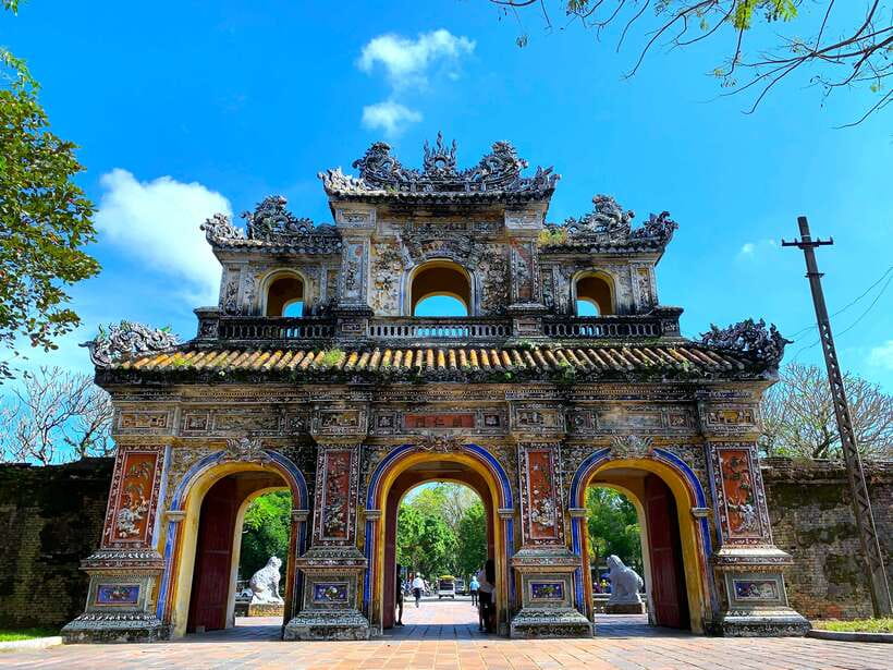 Da Nang: Imperial Hue And Scenic Hai Van Pass Discovery Tour - From Da Nang to Hue: Hai Van Pass war bunkers and the long road