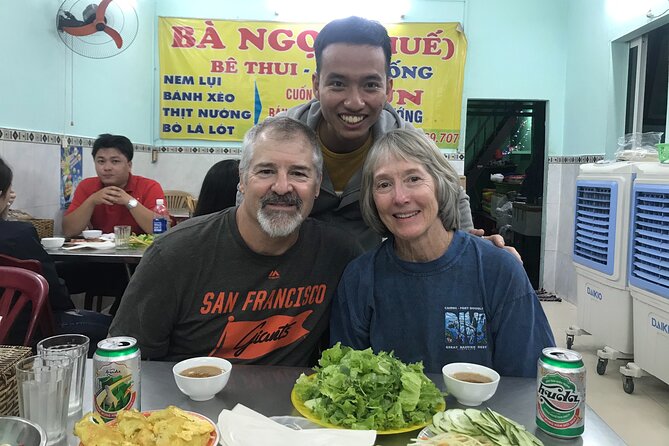 Da Nang Local Food Tour - Night market time: what the evening adds