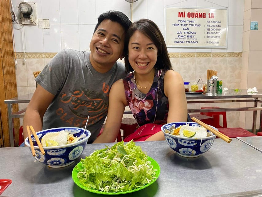 Da Nang: Local Street Food Walking Tour - Why the Guide Changes Everything: From Food Choices to Street Crossing
