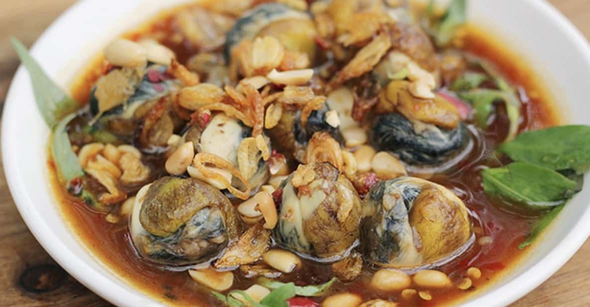 Da Nang: Local Street Food Walking Tour - Meeting at Outta da Blue: Coffee First, Questions After
