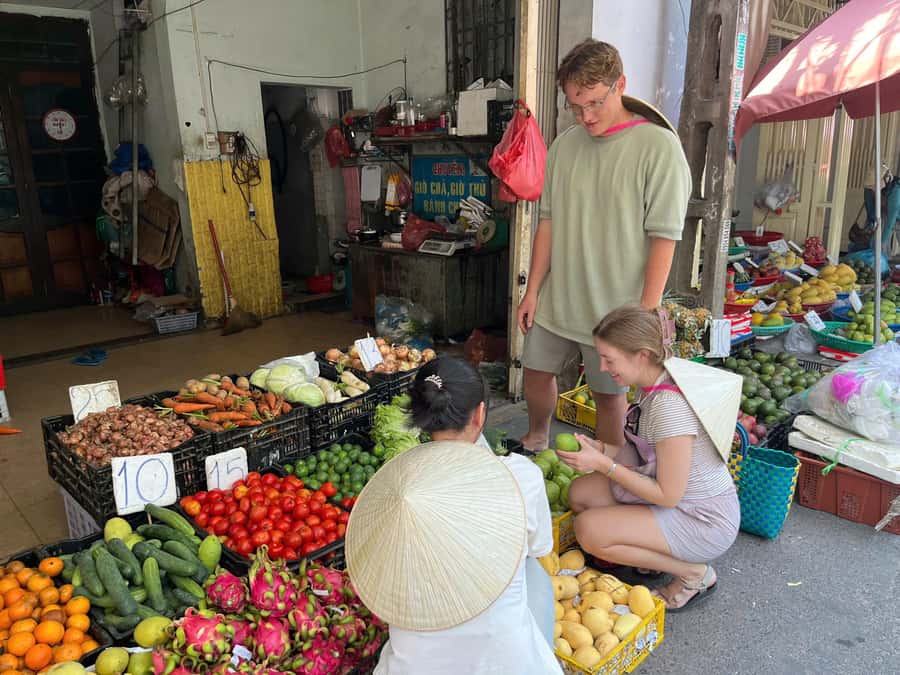Da Nang: Making 5 Vietnamese dishes with Local Market Trip - Where You Start: 85 Pham Quang Anh and a Quick Prep