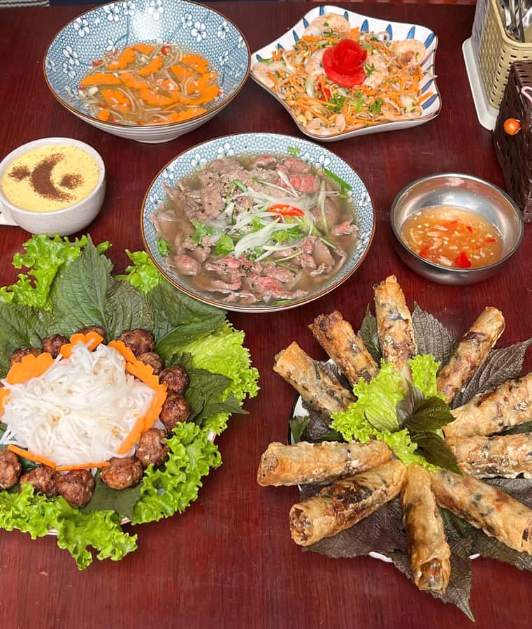 Da Nang: Making 5 Vietnamese dishes with Local Market Trip - Who Should Book This Cooking Class (and Who Should Skip It)
