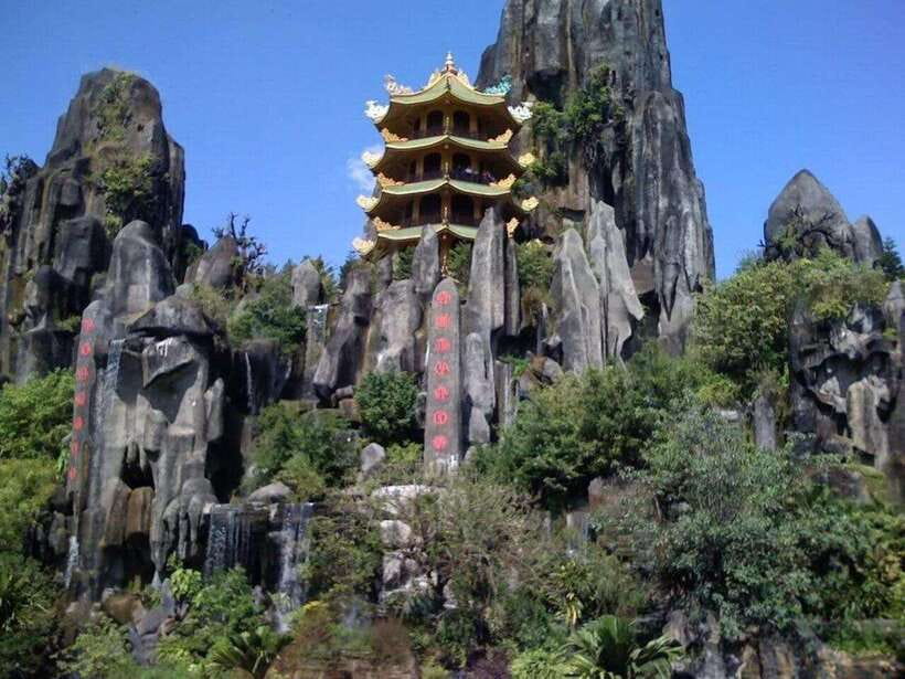 Da Nang : Marble Mountains - Monkey Mountains Half Day Tour - Am Phu Cave on the Morning Tour: Buddhist Lessons in a Story Setting