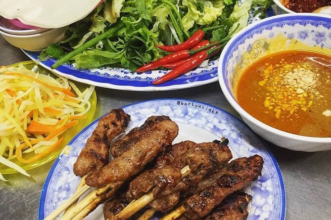 Da Nang Night Foodie Tour City and Han River Cruise By Private - Dragon Bridge: Fire and Water Show Viewing Without the Hassle
