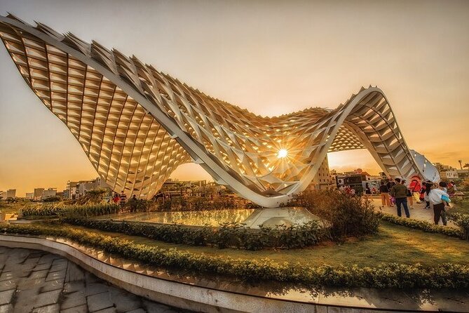 Da Nang Night Foodie Tour City and Han River Cruise By Private - Love Bridge at Sunset: Pretty Photos, Quick Orientation, and Good Timing