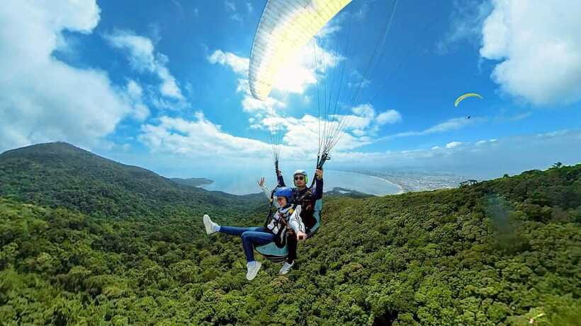 Da Nang: Paragliding with Views of Lady Buddha Statue 2025 - GoPro video: how to make the most of your finished memories