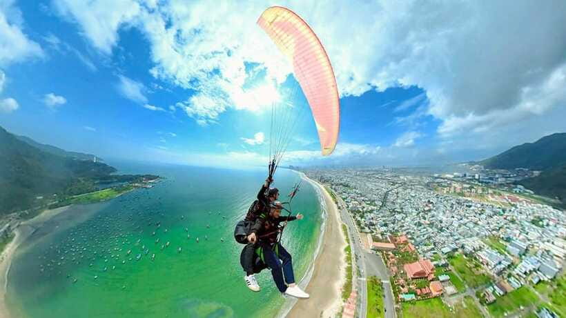 Da Nang: Paragliding with Views of Lady Buddha Statue 2025 - Weather is the boss: how to plan around changing conditions