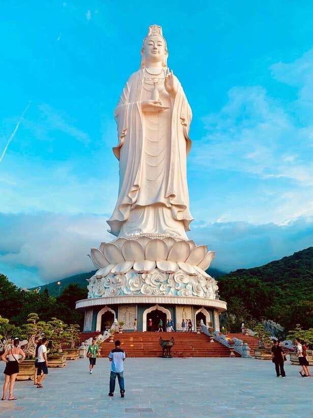 Da Nang: Private Half-day City Highlights Tour - Linh Ung Pagoda on Monkey Mountain: Lady Buddha from above