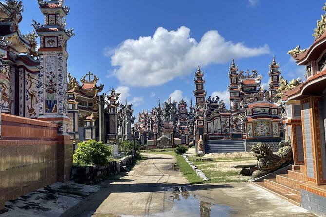 Da Nang: Round trip transfer to My Son sanctuary & Hoi An ancient - Who this transfer day suits best