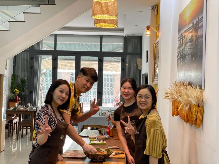 Da Nang: Traditional Cooking Class with meal in Local Family - Price and value: is $32 worth it?