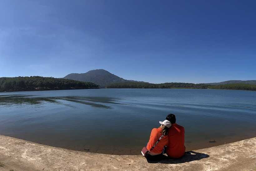 Dalat City Tour with Cable Car, Alpine Coaster & Clay Tunnel - Tuyen Lam Lake: the biggest lake in the area