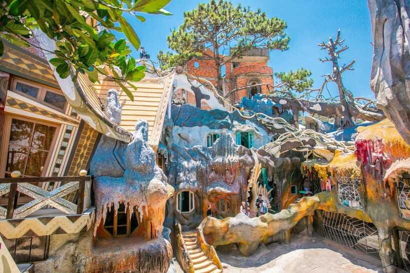 Dalat City Tour with Cable Car, Alpine Coaster & Clay Tunnel - Clay Tunnels: mountain adventure without a huge hike