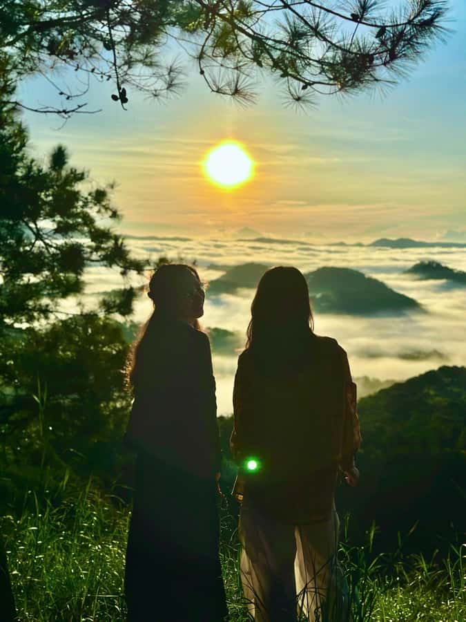 Dalat: Hiking the Mountain to observe the cloud and sunrise - What to bring (and the one outfit tip that keeps you comfortable)