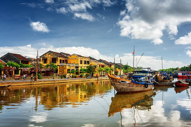 Danang Airport to Hoi An Private Transfer with English Speaking Driver - From Customs to Your Hotel Lobby: The Real Benefit
