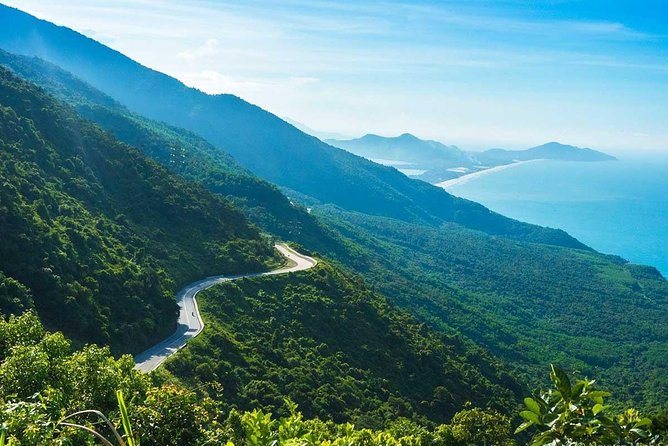Danang Airport to Hue by Private Car - Hai Van Pass: Ocean-Cloud Views and the Best Photo Stretch