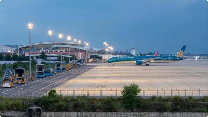DaNang: Fastrack in DAD inter airport - Optional 4G SIM (4GB/day for 15 Days): Data Without the Headaches