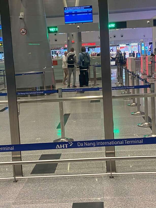 DaNang: Fastrack in DAD inter airport - Should You Book This Da Nang Fast Track + SIM?