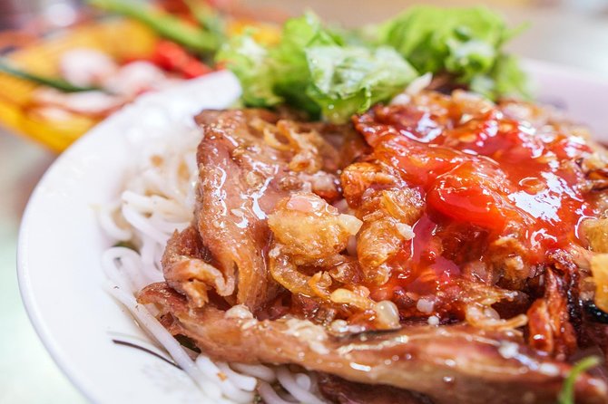 DaNang Night Foodie Tour-Sighseeing with Aodai Lady Rider Private - Key Things To Know Before You Go