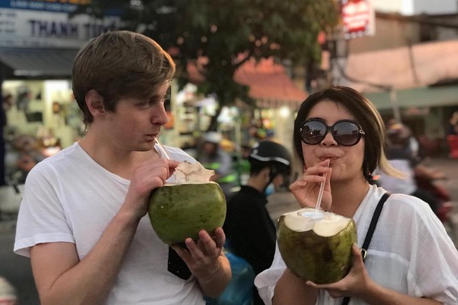 Danang Private Walking Food Tour - Stop 4: Sweet soup with durian optional—finish the meal, not just the tour