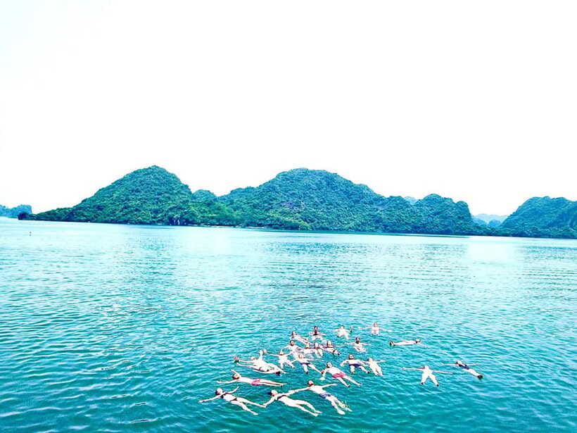 Đảo Cát Bà : 1Day Kayaking,Swimming,Cycling,Snorkeling,Lunch - Where the day can get bumpy: boats, waiting, and group management