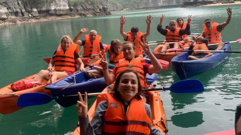 Đảo Cát Bà : 1Day Kayaking,Swimming,Cycling,Snorkeling,Lunch - The real value of $21: what you get, what costs extra, and why it still can be fair