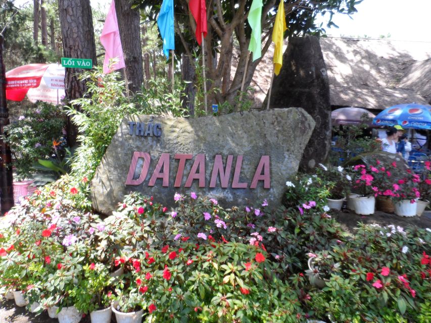 Datanla, Pongour, Elephant: 3 stunning and majestic falls - Trúc Lâm Zen Monastery and Tuyen Lam Lake: quiet starts in Da Lat
