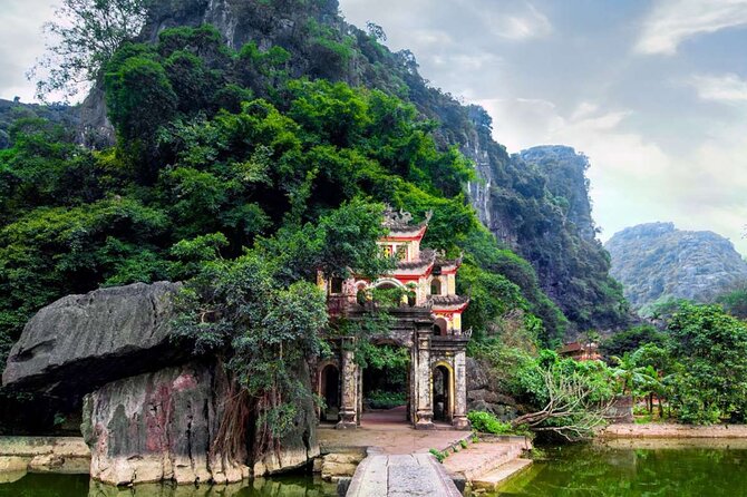 Day Trip in Ninh Binh Tour from Hanoi - Cycling Through the Fields: Good Exercise, Better Timing