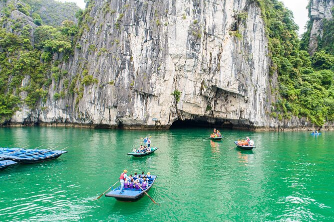 Day trip to Halong Bay from Hanoi - Kayaking or bamboo boat time: what to expect and how to plan