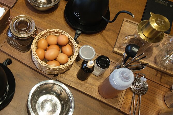 Decadent Vietnamese “Egg Coffee” Workshop in Hồ Chí Minh City - Small Group Size: Why Up to 18 People Feels Personal