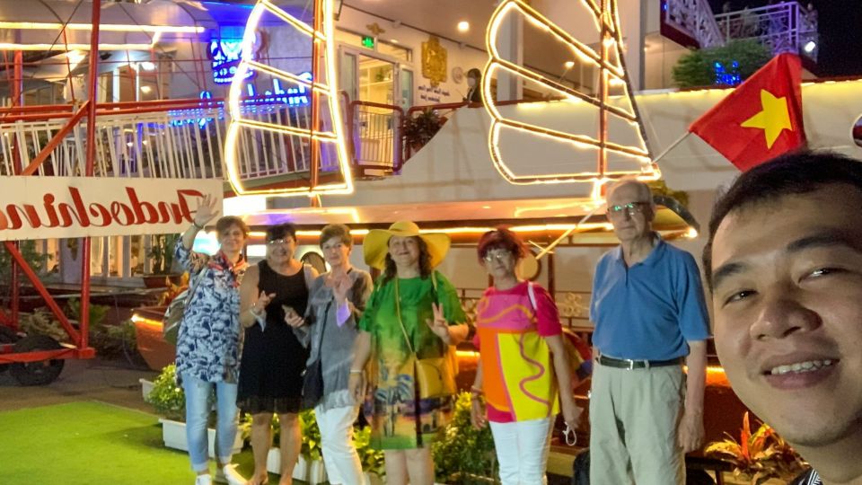 Deluxe Dining Cruise by DeluxeGroupTours - From District 1 pickup to Nha Rong harbor