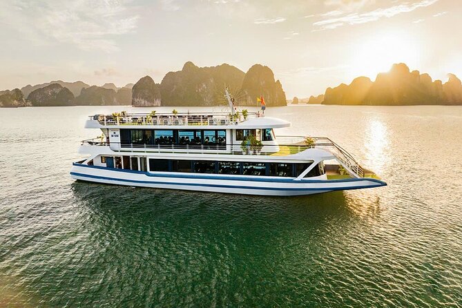 DELUXE Halong Cruise 1 Day Tour From Hanoi - Daily Operated - From Tuan Chau Harbor to cruising: the first hour is all about orientation