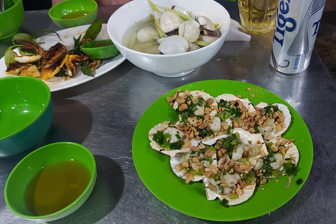 Dining Delights - Vintage Vespa Tour in Saigon - Guides, safety, and why the ride matters as much as the food