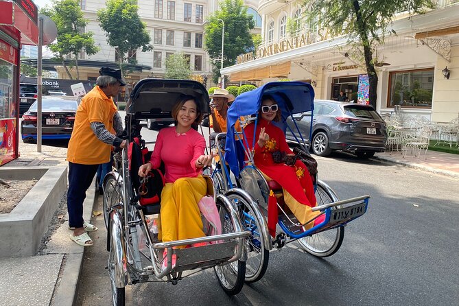 Discover Market By Cyclo Without Tour Guide By DGT - Ban Co Market: A Chessboard Layout That Slows You Down