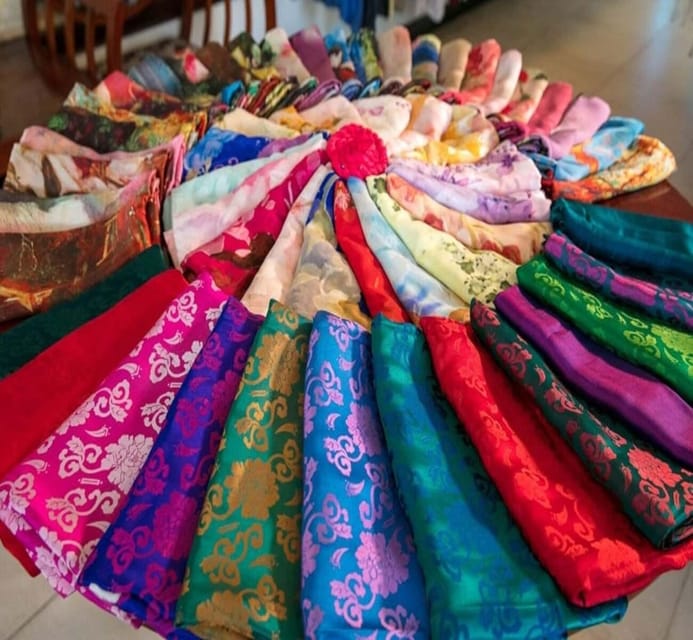 Discover Traditional Silk Process in Hoi An Silk Village - Guide Quality, Group Size, and the Pace You’ll Feel
